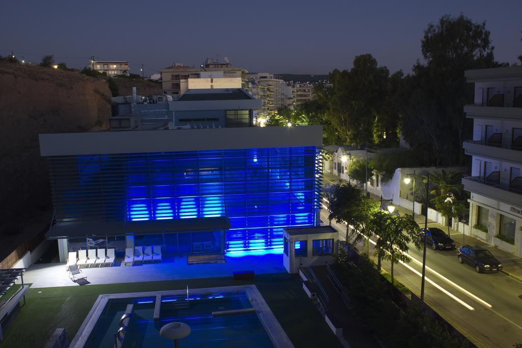 Hotel Bretagne Loutraki  Exterior photo